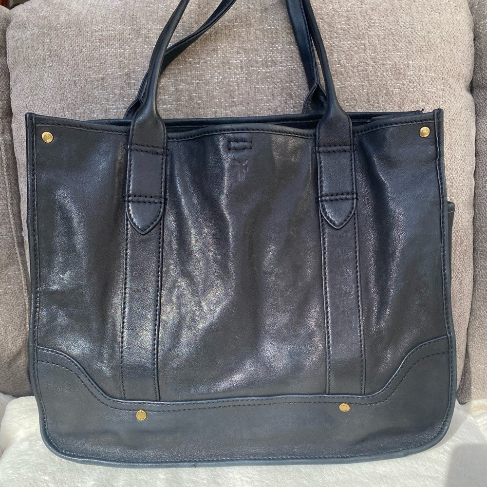 100% Authentic Frye Leather Black Shopper Tote Gold Hardware With Dust Bag  GUC